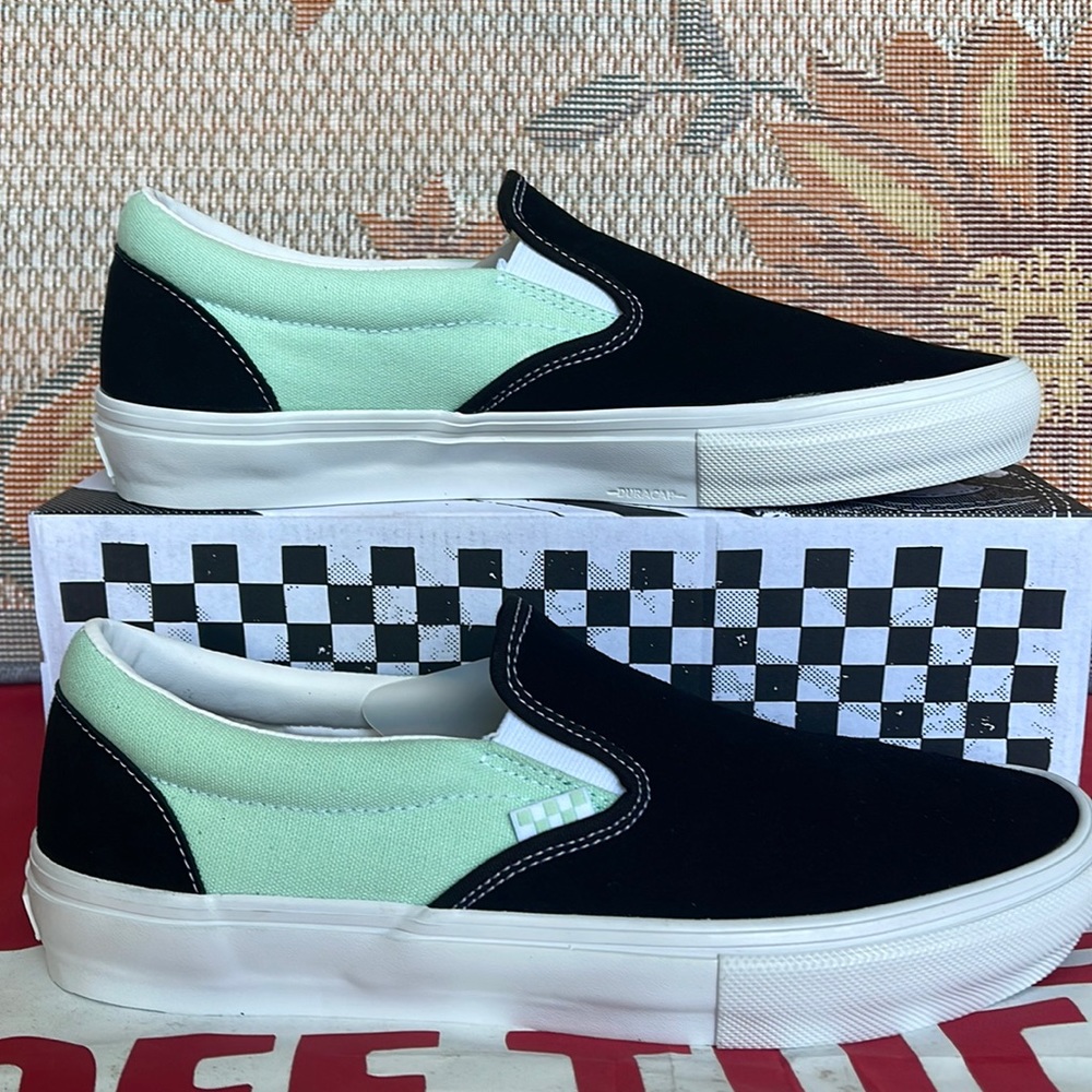 Vans Men’s Skate Slip-On
Mint
VN0ASFCAM2T
Sneakers